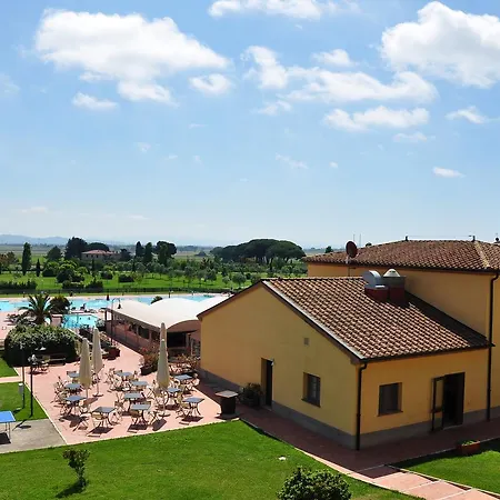 Poggio All'agnello Sport & Family Holidays Prázdninový areál 4*