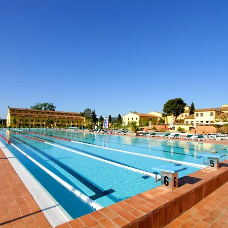 Poggio All'agnello Sport & Family Holidays 4* 포퓰로니아