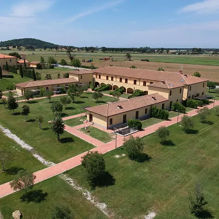 Poggio All'agnello Sport & Active Holidays 3*